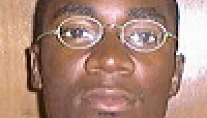 Face photo of male fugitive Rondy Josshare Liles