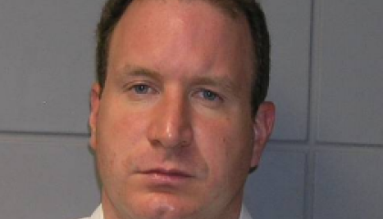 Male fugitive Jedediah Brettschneider